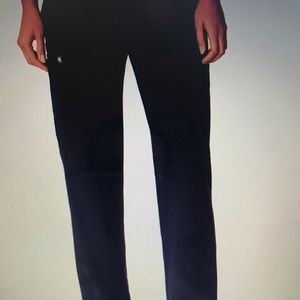 FIGS women’s Navy Kade-Cargo Scrub Pants